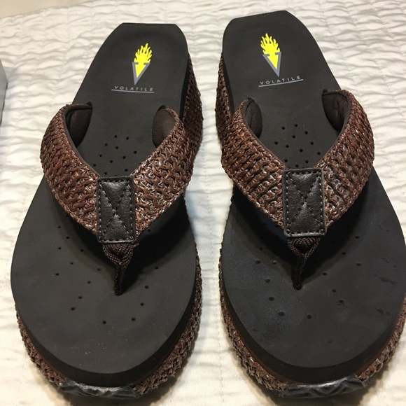 Volatile Shoes - Volatile wedge flip flopped Volatile Shoes - Volatile wedge flip flopped